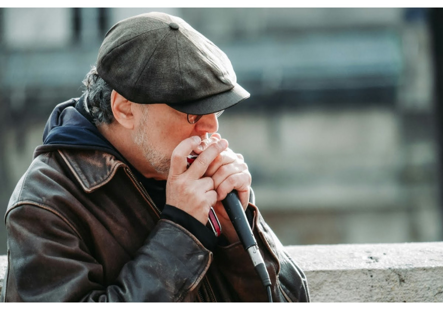 10 Easy Harmonica Songs for Beginners