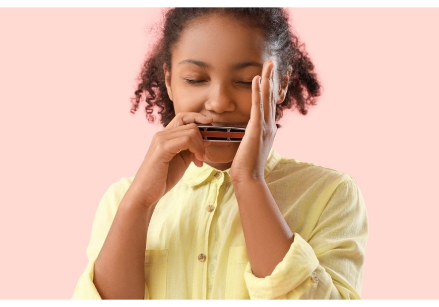 10 Common Harmonica Mistakes Beginners Make